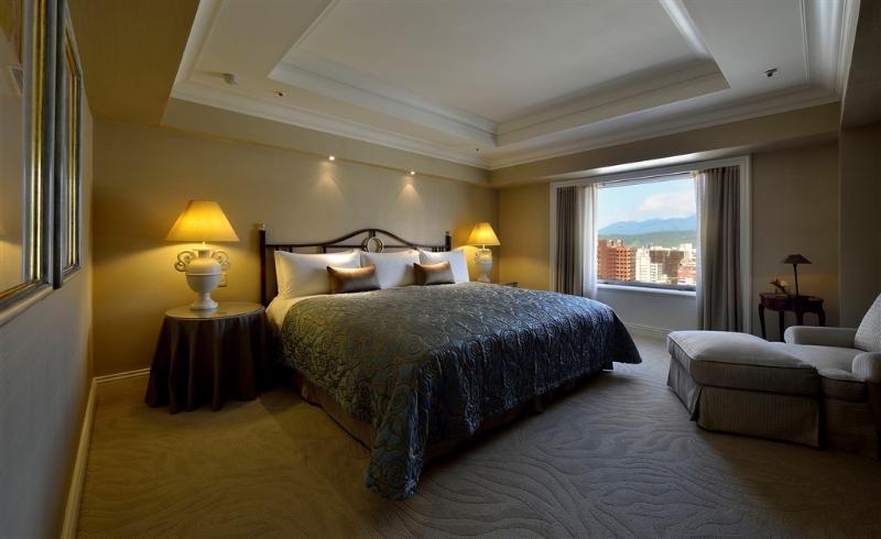 The Sherwood Tchaj-pej Exteriér fotografie A bedroom at the hotel