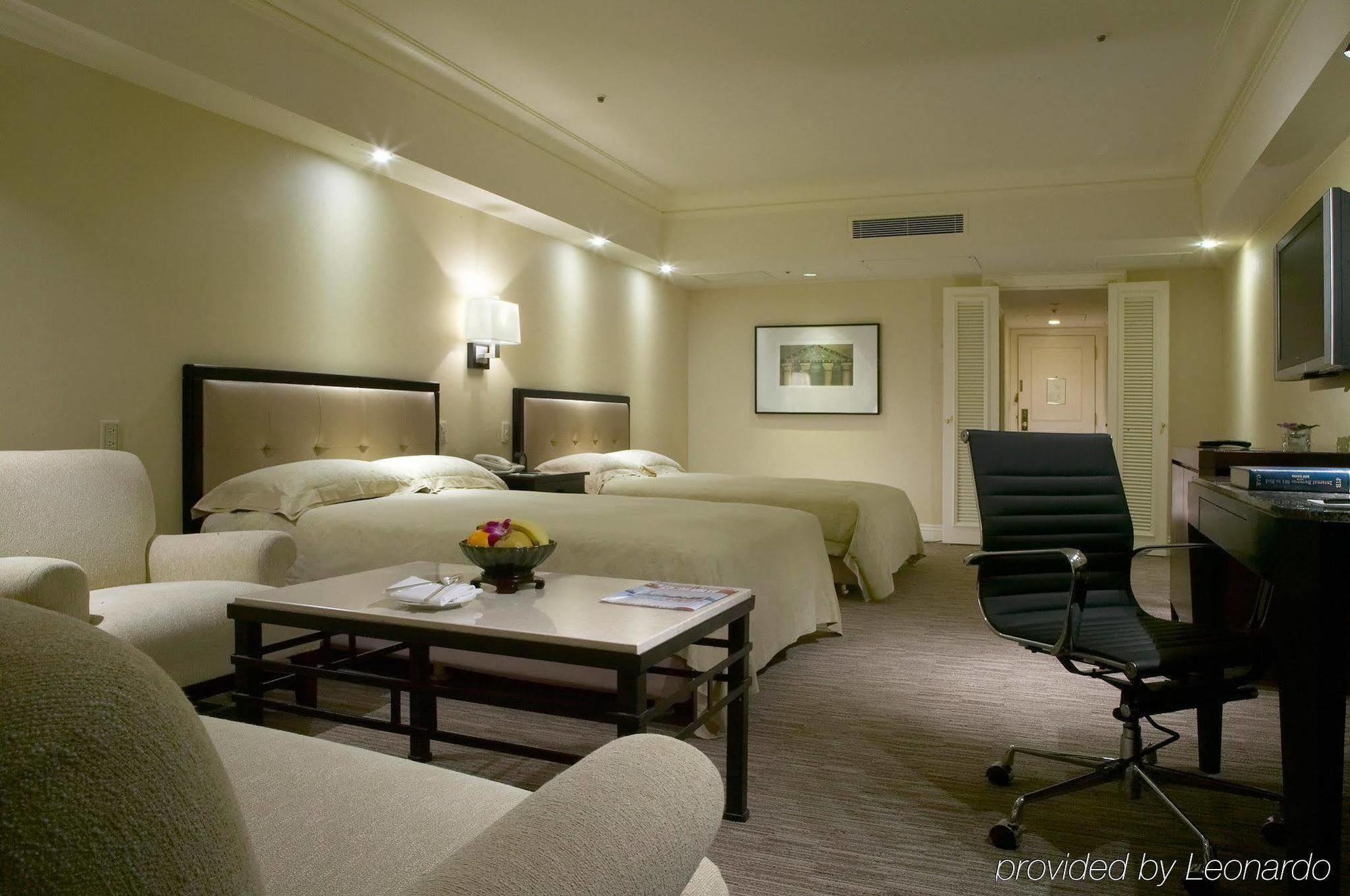 The Sherwood Tchaj-pej Pokoj fotografie A room at the hotel