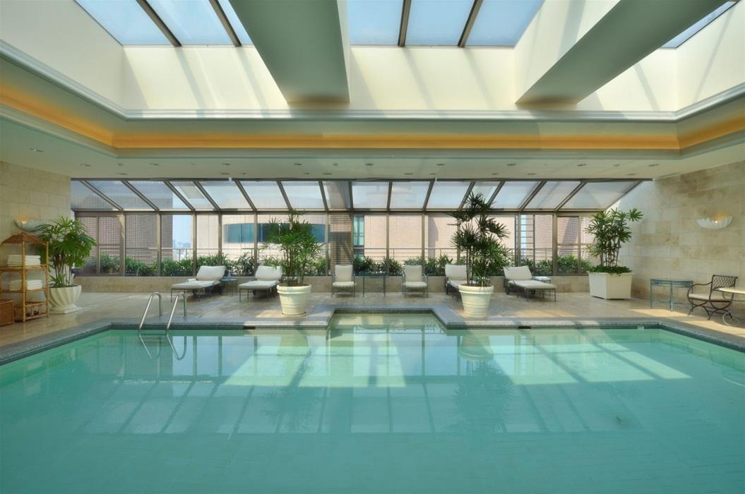 The Sherwood Tchaj-pej Exteriér fotografie The pool at the Mandarin Oriental, Munich